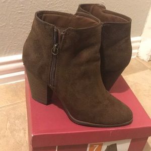 Brown 3 1/5 Merona booties